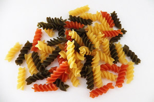 Three colour pasta spirals 