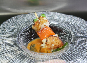 Monkfish and pumpkin skewers with American sauce
