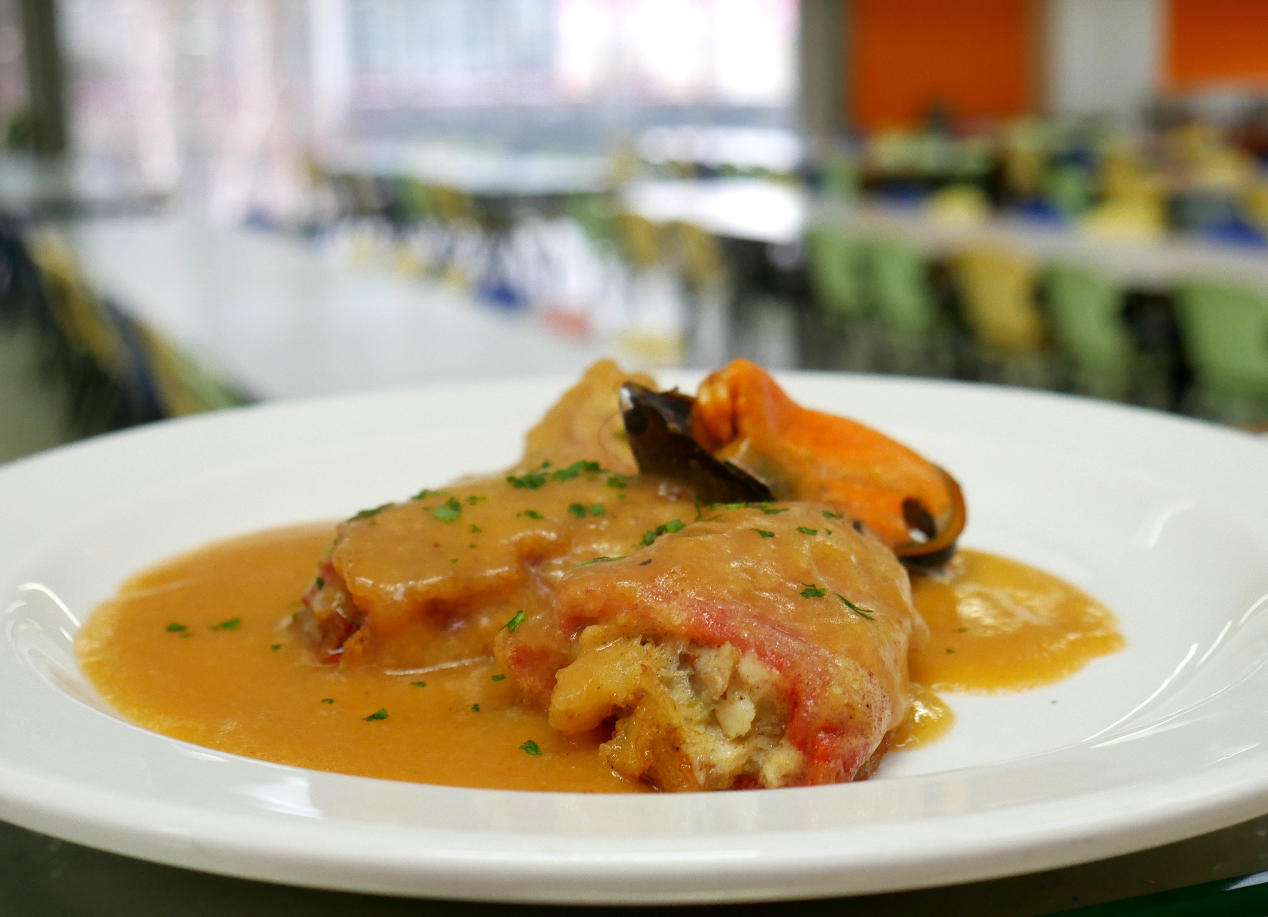 Pimientos rellenos de pescado y marisco - Gastronomía Vasca: Escuela de  Hostelería Leioa
