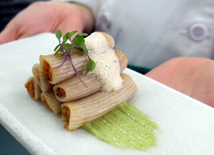 Rigatoni caseros con boloñesa de bogavante