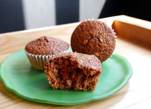 Oatmeal, pumpkin and raisin muffins