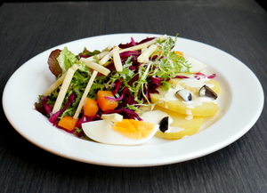 Ensalada de lombarda y manzana