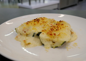 Courgettes stuffed with vegetables