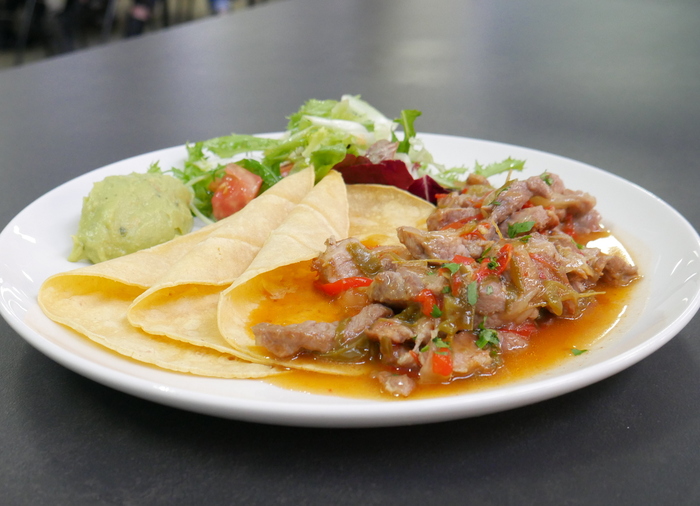 Roasted pork "mexican tacos" with vegetables and guacamole