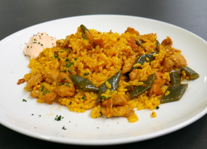 Rice with chicken and rabbit