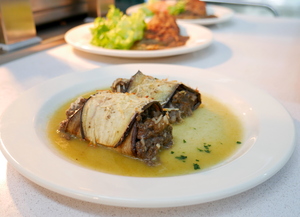 Eggplant cannelloni stuffed with mushrooms