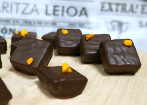 Sahara cut chocolate
