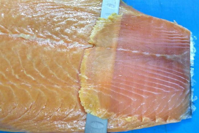 W700 pescados salmon ahumado