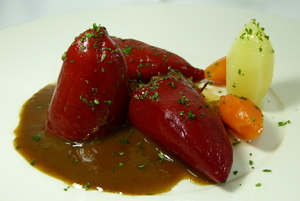 Peppers stuffed with veal tail stew
