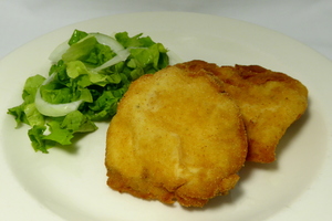 Veal villaroy with lettuce salad