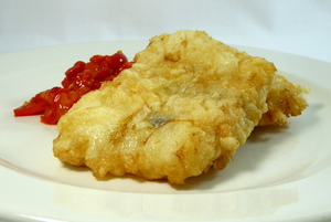 Bacalao rebozado con pimientos rojos