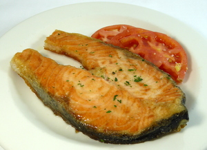 Izokina plantxan tomate eta baratxuri entsaladaz