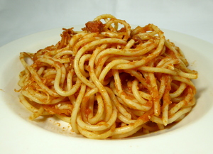 Espageti etxeko erara