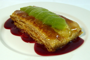 Kiwi puff-pastry