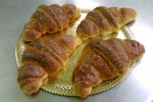 Puff pastry: Croissant, pain au chocolat, etc.