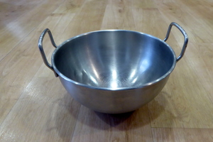 Mixing bowl