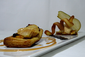 Hot pear puff pastry and caramel ice cream