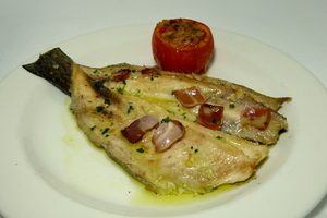Trucha asada con tomatitos