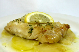 Braised hake with potatoes