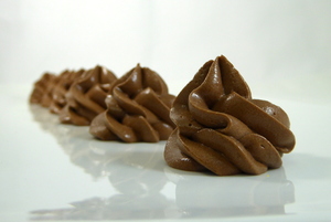 Mousse de chocolate lacteado