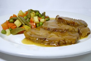 Braised pork loin with vegetables