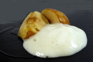 Espuma de manzana asada