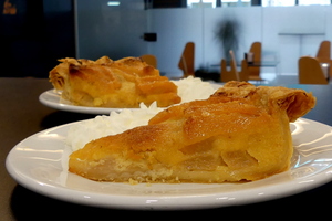 Tarta de pera y almendras