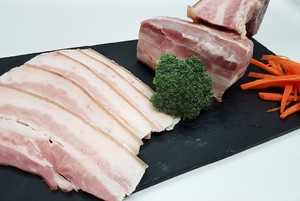 Bacon cocido y ahumado