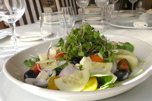 Ensalada con queso feta