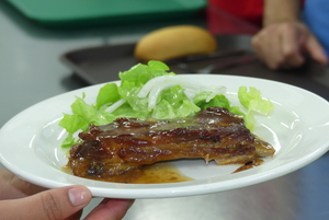 Roasted sparerib with salad