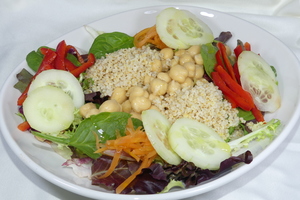 Ensalada de garbanzos y mijo