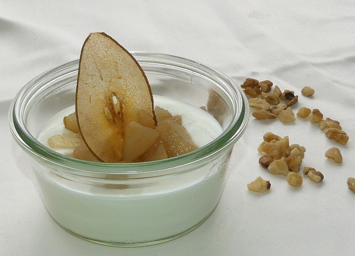 Curd with pear compote